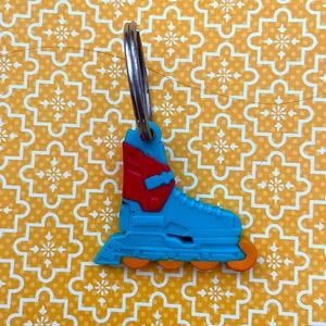 Vintage Carls Junior Rollerblade key ring